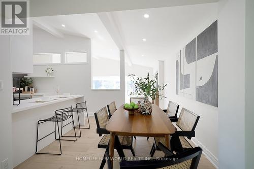 33 Valentine Drive, Toronto (Parkwoods-Donalda), ON - Indoor Photo Showing Dining Room