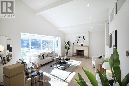 33 Valentine Drive, Toronto (Parkwoods-Donalda), ON - Indoor Photo Showing Living Room With Fireplace