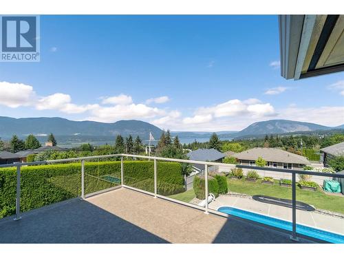 2051 3 Avenue Se, Salmon Arm, BC - Outdoor With View