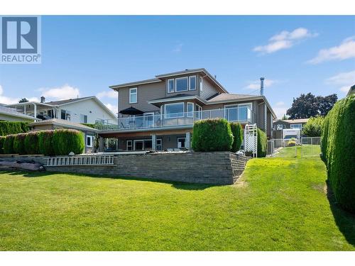 2051 3 Avenue Se, Salmon Arm, BC - Outdoor With Deck Patio Veranda