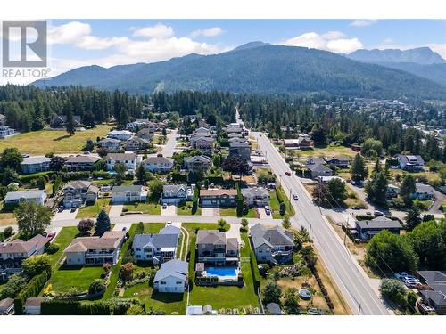 2051 3 Avenue Se, Salmon Arm, BC - Outdoor With View