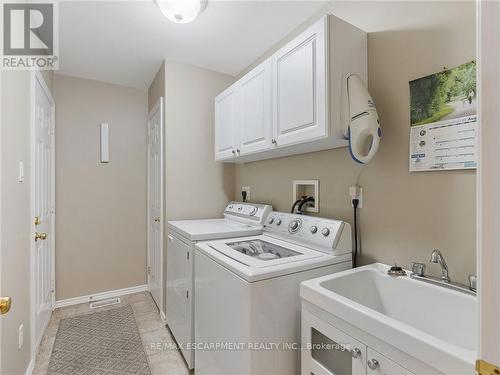 9 - 35 Stratford Terrace, Brantford, ON - Indoor Photo Showing Laundry Room