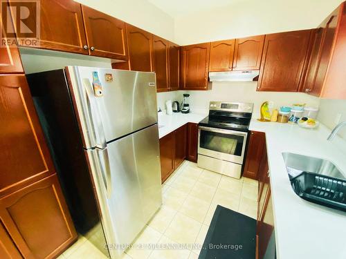 80 Greenstem Crescent, Hamilton (Stoney Creek), ON - Indoor Photo Showing Kitchen