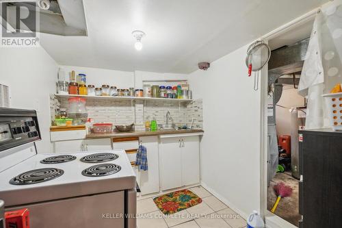 10 Craigmiller Avenue, Hamilton (Crown Point), ON - Indoor