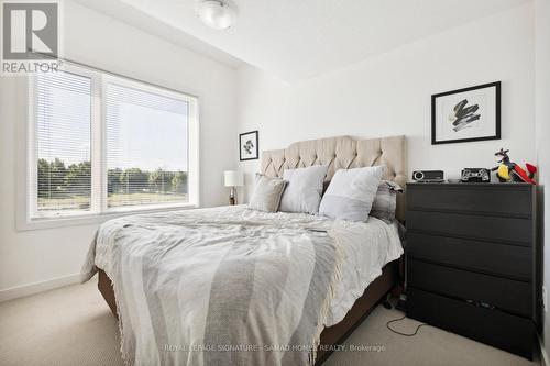 61 - 590 North Service Road, Hamilton (Lakeshore), ON - Indoor Photo Showing Bedroom