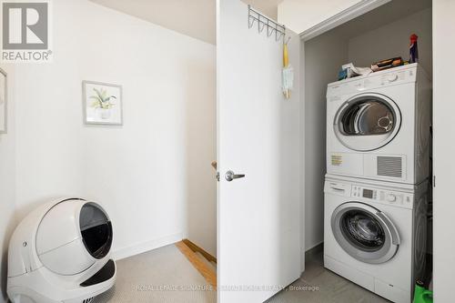 61 - 590 North Service Road, Hamilton (Lakeshore), ON - Indoor Photo Showing Laundry Room