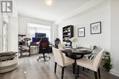 61 - 590 North Service Road, Hamilton (Lakeshore), ON - Indoor Photo Showing Dining Room