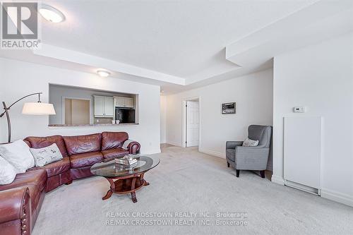 308 - 130 Steamship Bay Road, Gravenhurst, ON - Indoor Photo Showing Living Room