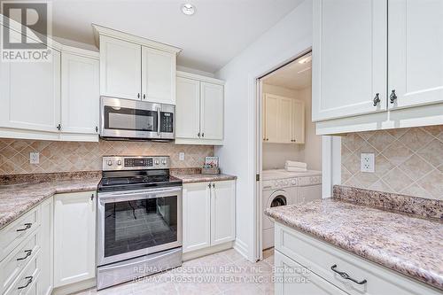 308 - 130 Steamship Bay Road, Gravenhurst, ON - Indoor Photo Showing Kitchen