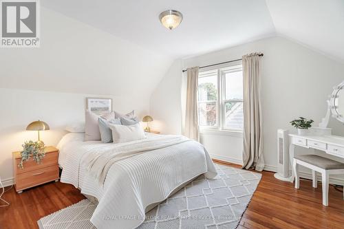 344 East 12Th Street, Hamilton (Hill Park), ON - Indoor Photo Showing Bedroom