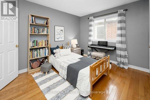 288 Fleming Drive, Milton (Dempsey), ON - Indoor Photo Showing Bedroom