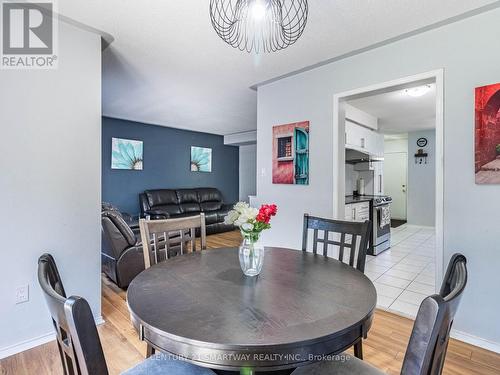 32 Creekwood Drive, Brampton (Snelgrove), ON - Indoor Photo Showing Dining Room