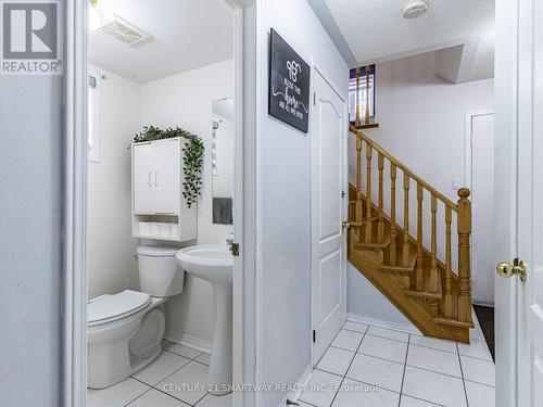 32 Creekwood Drive, Brampton (Snelgrove), ON - Indoor Photo Showing Bathroom