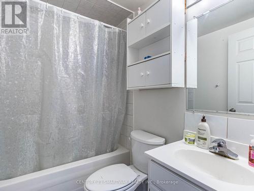 32 Creekwood Drive, Brampton (Snelgrove), ON - Indoor Photo Showing Bathroom