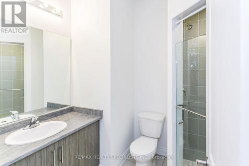 3016 Islington Avenue, Toronto (Humber Summit), ON - Indoor Photo Showing Bathroom