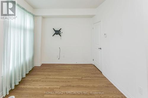 3016 Islington Avenue, Toronto (Humber Summit), ON - Indoor Photo Showing Other Room