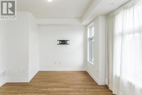 3016 Islington Avenue, Toronto (Humber Summit), ON - Indoor Photo Showing Other Room