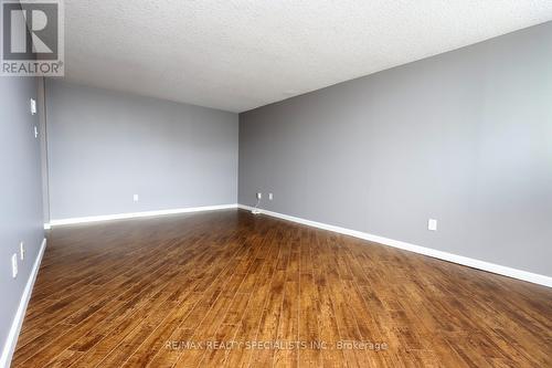 2208 - 3650 Kaneff Crescent, Mississauga (Mississauga Valleys), ON - Indoor Photo Showing Other Room