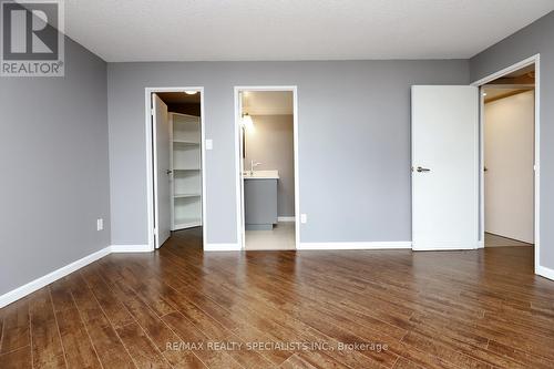 2208 - 3650 Kaneff Crescent, Mississauga (Mississauga Valleys), ON - Indoor Photo Showing Other Room