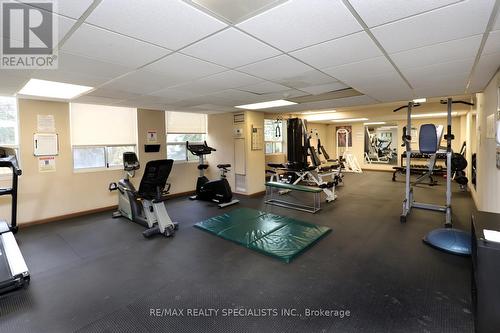 2208 - 3650 Kaneff Crescent, Mississauga (Mississauga Valleys), ON - Indoor Photo Showing Gym Room