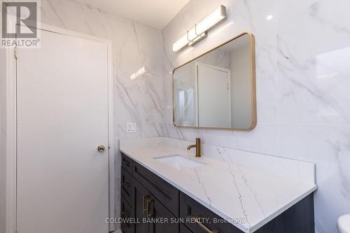 23 Jaffa Drive, Brampton (Northgate), ON - Indoor Photo Showing Bathroom