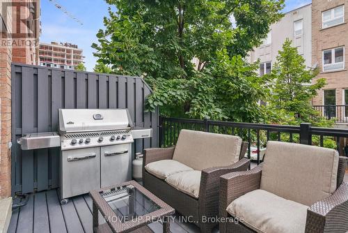 40 Market Garden Mews, Toronto (Stonegate-Queensway), ON - Outdoor With Deck Patio Veranda With Exterior