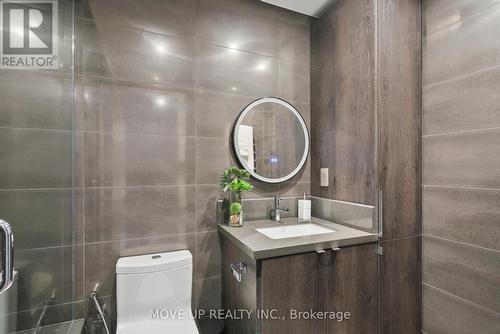 40 Market Garden Mews, Toronto (Stonegate-Queensway), ON - Indoor Photo Showing Bathroom