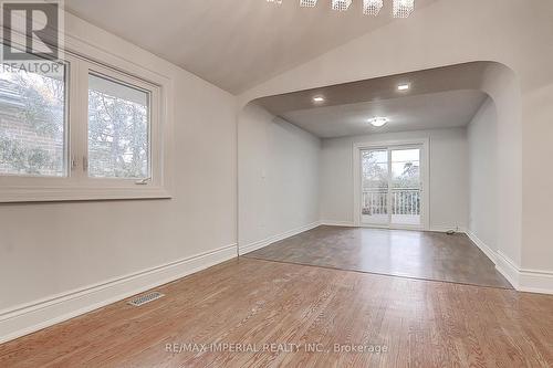 166 Driscoll Road, Richmond Hill, ON - Indoor Photo Showing Other Room