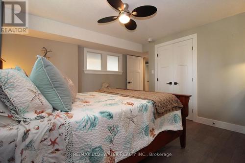 10138 Merrywood Drive, Lambton Shores (Grand Bend), ON - Indoor Photo Showing Bedroom