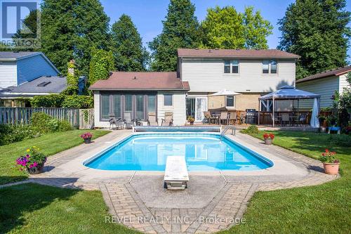 112 Applewood Crescent, London, ON - Outdoor With In Ground Pool With Deck Patio Veranda With Backyard