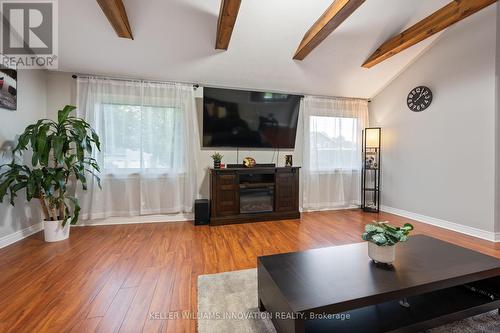 823 Main Street, Norfolk (Port Dover), ON - Indoor Photo Showing Living Room