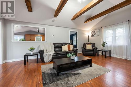 823 Main Street, Norfolk (Port Dover), ON - Indoor Photo Showing Living Room