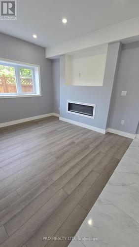 128 Oakdale Avenue, St. Catharines, ON - Indoor Photo Showing Other Room With Fireplace