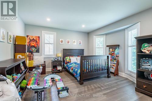 81 Flanders Drive, Hamilton (Waterdown), ON - Indoor Photo Showing Bedroom