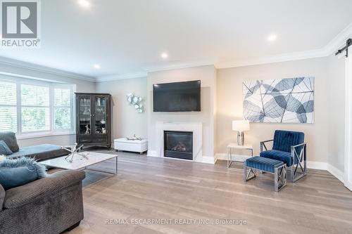 81 Flanders Drive, Hamilton (Waterdown), ON - Indoor Photo Showing Living Room With Fireplace