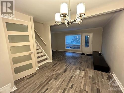 6869 Bilberry Drive, Ottawa, ON - Indoor Photo Showing Other Room