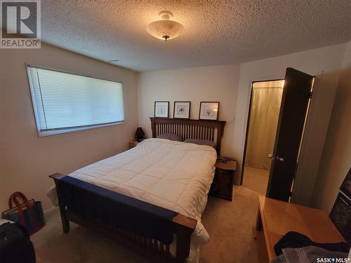 343 La Ronge Road, Saskatoon, SK - Indoor Photo Showing Bedroom