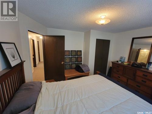 343 La Ronge Road, Saskatoon, SK - Indoor Photo Showing Bedroom