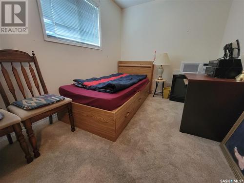 343 La Ronge Road, Saskatoon, SK - Indoor Photo Showing Bedroom