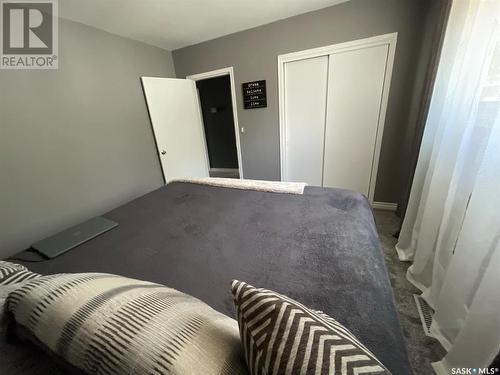 1520 6Th Avenue N, Regina, SK - Indoor Photo Showing Bedroom