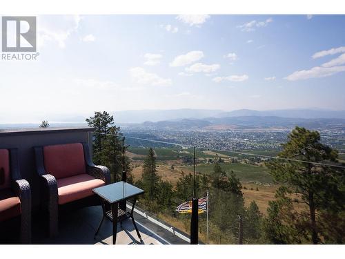 1738 Carnegie Street, Kelowna, BC - Outdoor With View