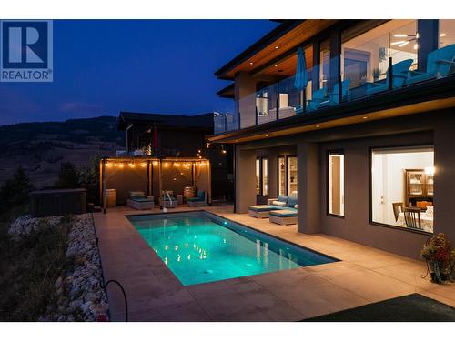 1738 Carnegie Street, Kelowna, BC - Outdoor With In Ground Pool