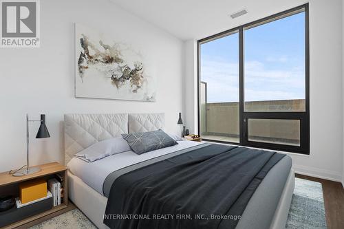 209 - 33 Frederick Todd Way, Toronto (Thorncliffe Park), ON - Indoor Photo Showing Bedroom