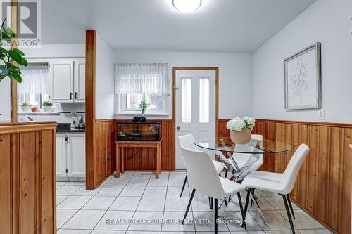 1575 Alwin Circle, Pickering, ON - Indoor Photo Showing Dining Room