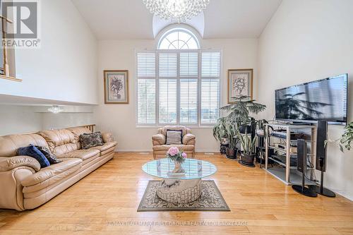 6 Elliottglen Drive, Ajax (Northeast Ajax), ON - Indoor Photo Showing Living Room