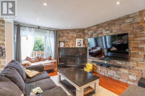 4484 Jenkins Crescent, Mississauga (Hurontario), ON - Indoor Photo Showing Living Room With Fireplace