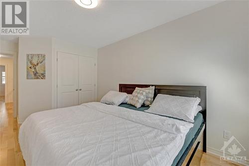 204 Espin Heights, Ottawa, ON - Indoor Photo Showing Bedroom