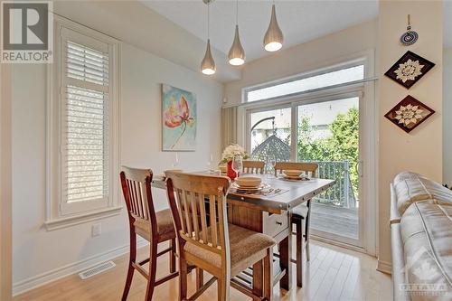 204 Espin Heights, Ottawa, ON - Indoor Photo Showing Dining Room