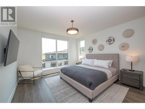 105 Predator Ridge Drive Unit# 4, Vernon, BC - Indoor Photo Showing Bedroom