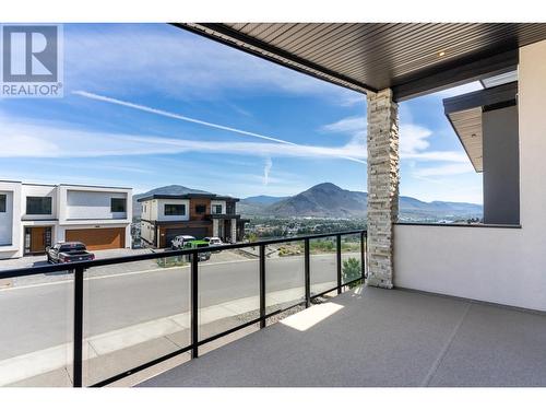 1055 Forden Place, Kamloops, BC - Outdoor With Exterior